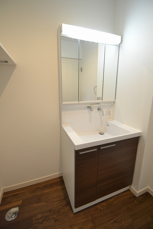 洗面設備　別部屋参考写真