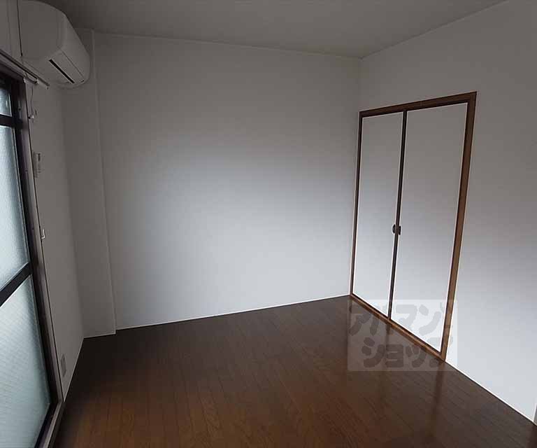 居室・リビング　洋室