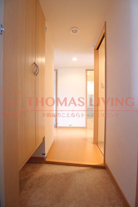 玄関　開放感のある玄関。