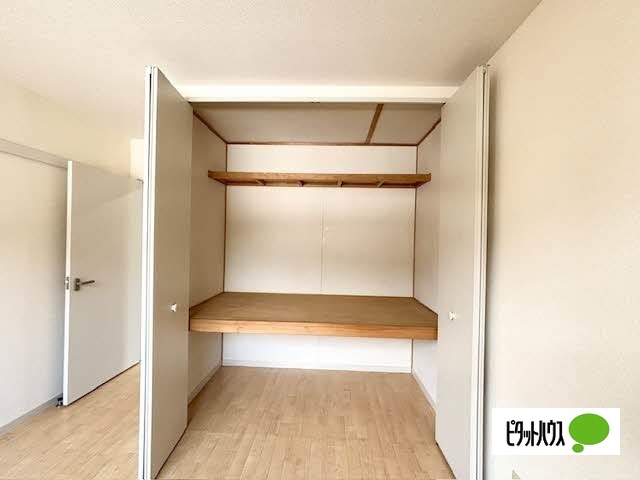 収納　写真は別室。状況が異なる場合は現況を優先します。