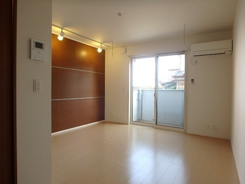 居室・リビング　図面と現状に相違がある場合には現状を優先