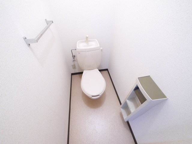 トイレ　トイレもきれいです