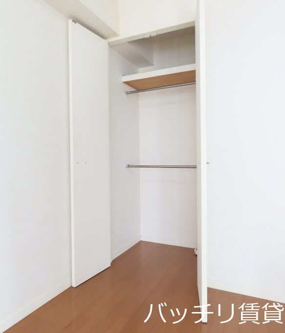 収納　※同マンション別部屋写真のため、現状優先。