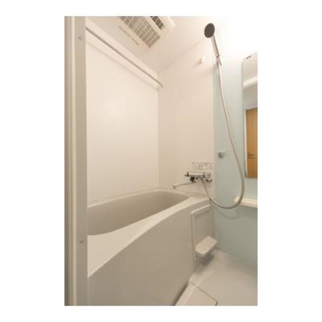 バス・シャワールーム　※写真は同タイプ住戸です。