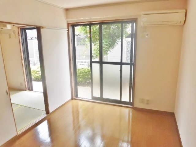 居室・リビング　リノベーション前の参考画像