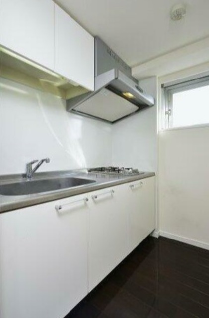 キッチン　※別部屋参考写真