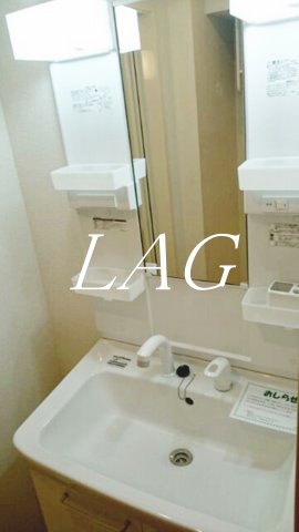 洗面設備　洗面台です。