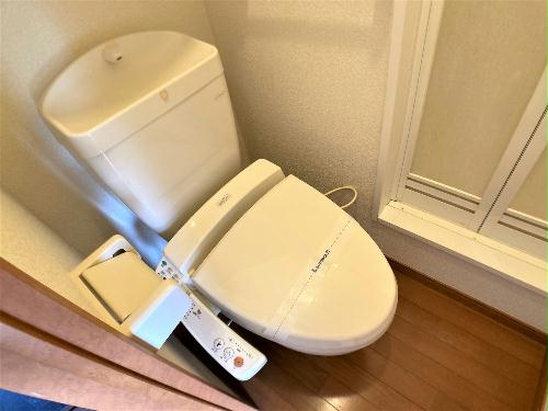 トイレ　設備仕様は号室により異なる為、現況を優先とします。