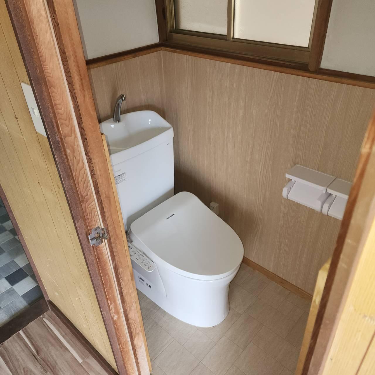 トイレ　便器リフォーム済。