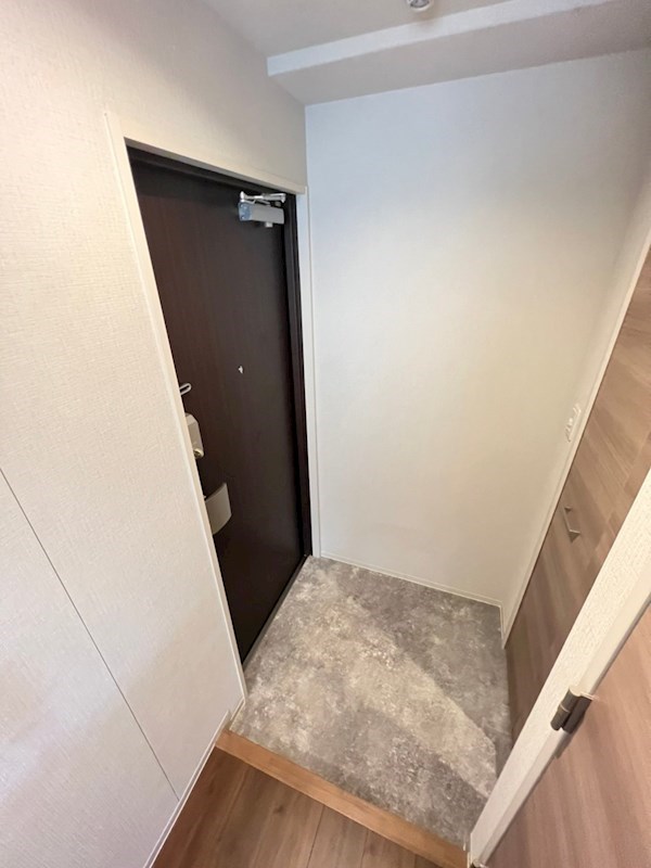 玄関　明るい玄関です