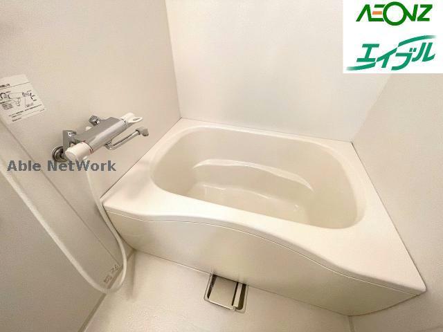 バス・シャワールーム　※同物件、別部屋の写真です