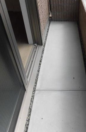 バルコニー　専用庭