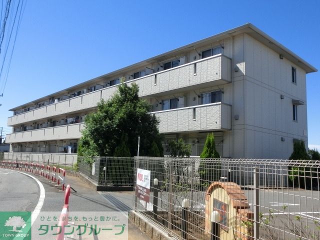 建物外観　安心のオートロック付物件