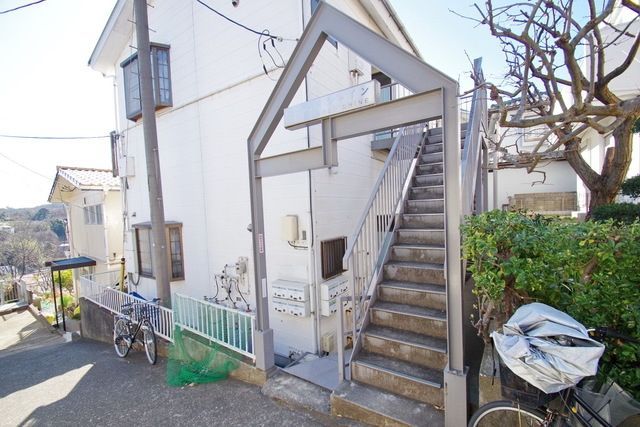 エントランス　★タウンハウジング稲田堤店までお問い合わせくださいませ★