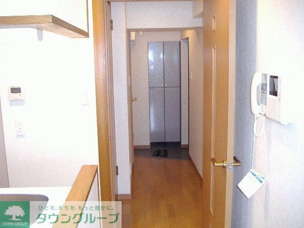 玄関　廊下～玄関