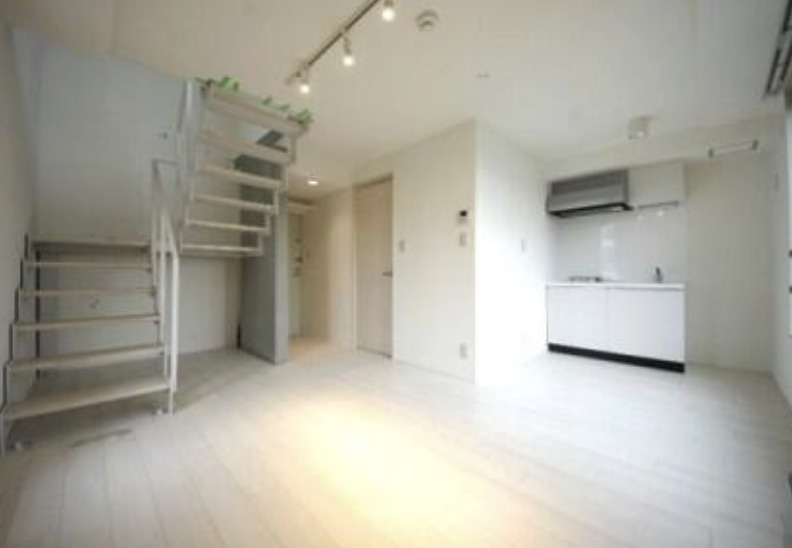 居室・リビング　※別部屋の参考写真です。