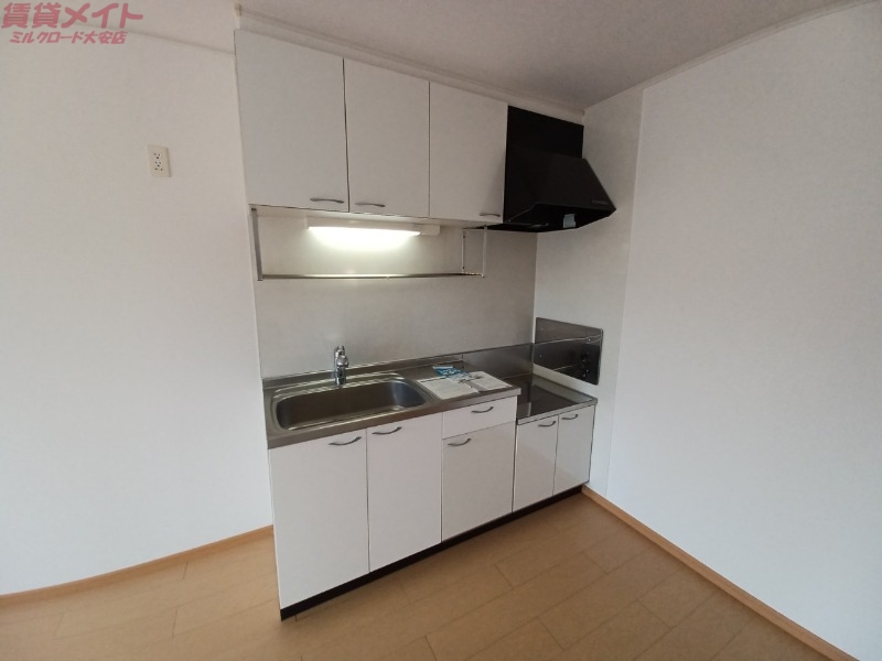 キッチン　同型参考写真