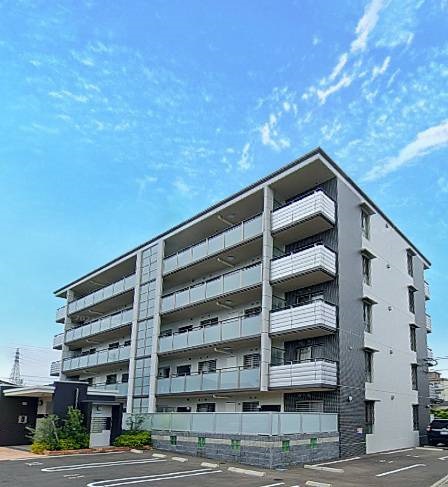 建物外観　落ち着いた雰囲気の外観です