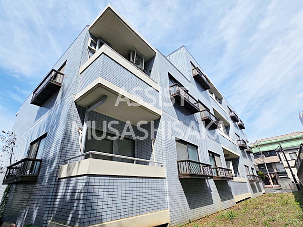 建物外観　お電話でお問合わせ頂けますと、よりスムーズにご対応出来ます♪