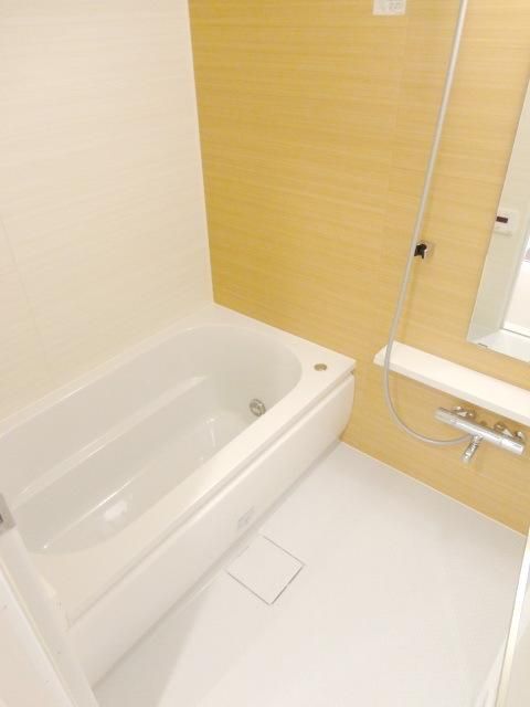 バス・シャワールーム　追焚バス