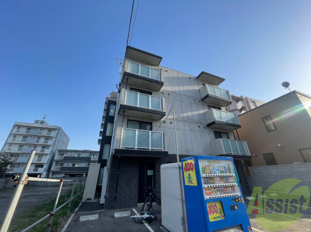 建物外観　札幌市北区北二十条「リヒトラーレ北大イースト」