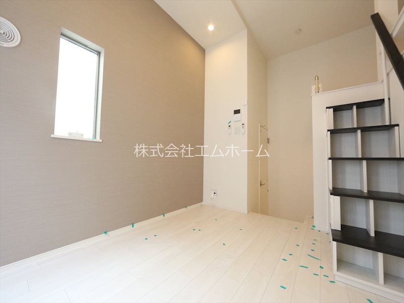 その他　洋室6.1帖　ロフト6.4帖（収納にも寝室にも使えます）