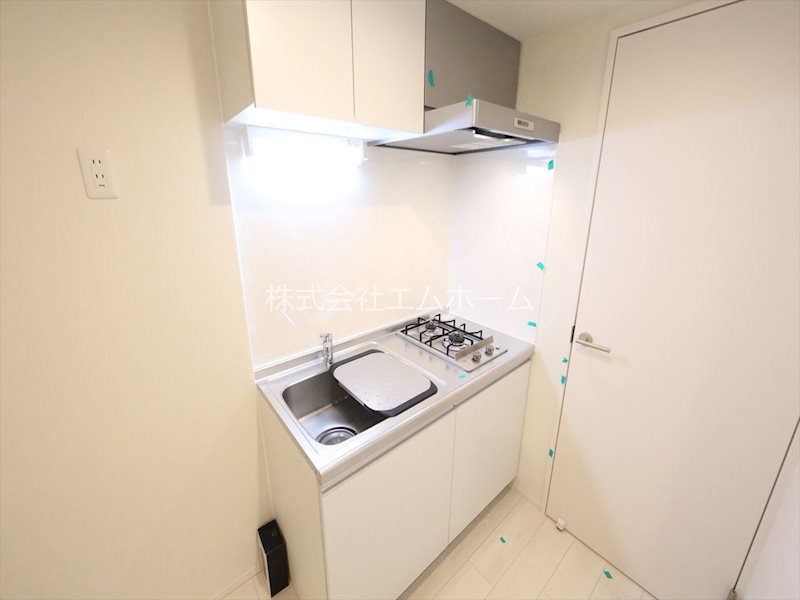 キッチン　システムキッチン（ガス2口コンロ付）　同仕様写真