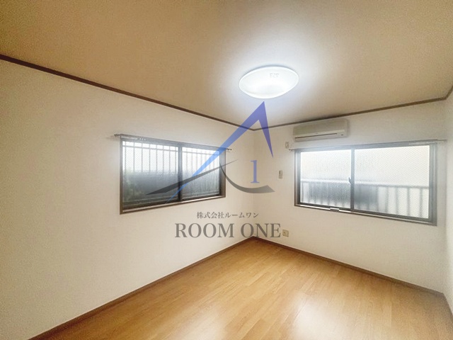 居室・リビング　洋室のお部屋です。