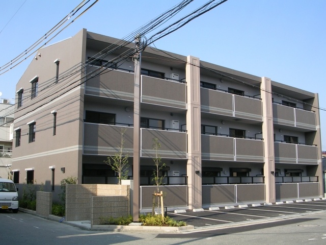 建物外観　サンライクテイリス３号館