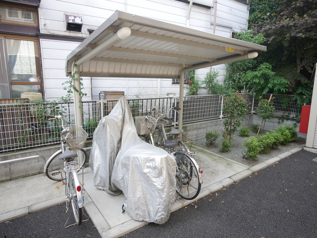 その他共有部分　★屋根付駐輪場がございます★