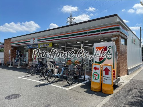 コンビニ　セブンイレブン 柳沢店（コンビニ）まで111m