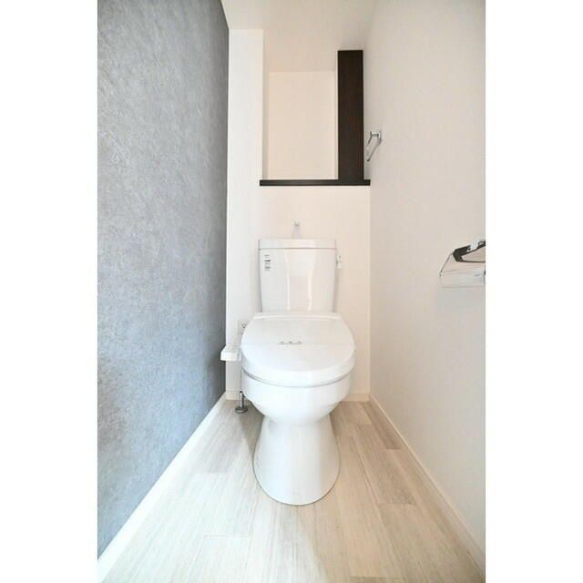 トイレ　落ち着いたトイレです
