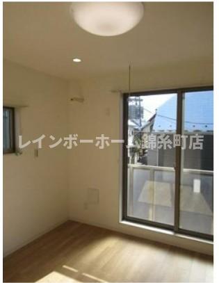 居室・リビング　※別部屋参照写真