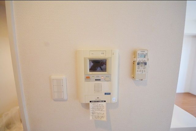 セキュリティ　内装
