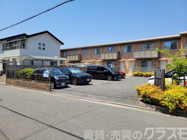駐車場　敷地内駐車場