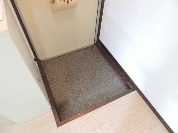玄関　同物件別室