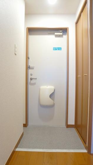 玄関　シンプルで使いやすい玄関です