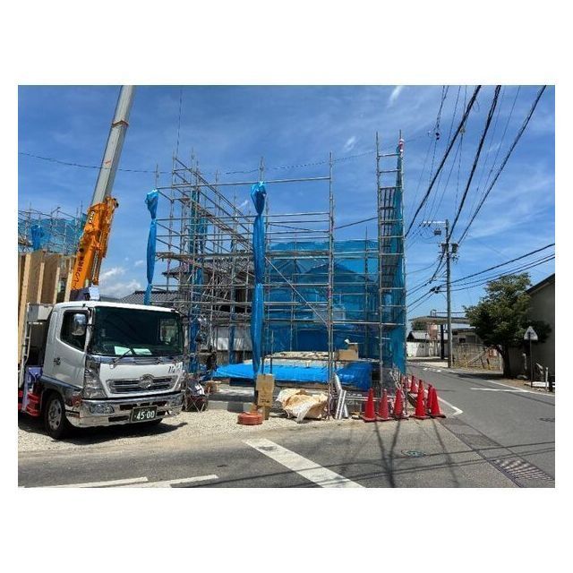 建物外観　建築中