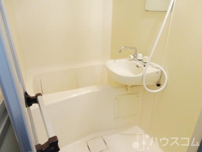 バス・シャワールーム　水回りキレイです！