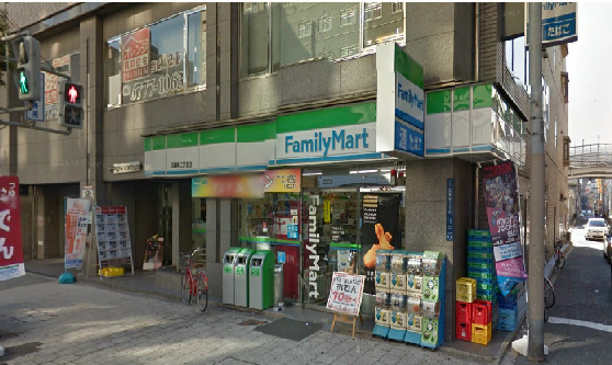 コンビニ　ファミリーマート 瓦屋町二丁目店（コンビニ）まで94m