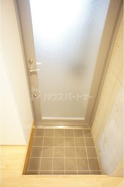 FUKUMI APARTMENTの玄関写真
