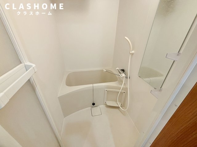バス・シャワールーム　同物件の別部屋になります。