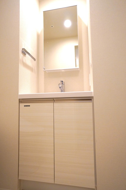 洗面設備　※写真は同タイプ住戸です。