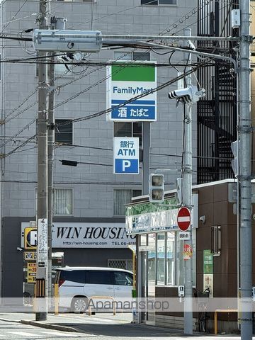 コンビニ　ファミリーマート中加賀屋二丁目店（コンビニ）まで429m