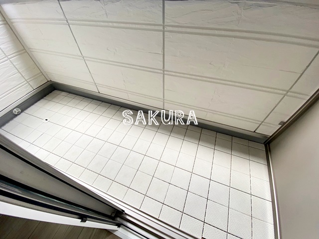 バルコニー　便利で嬉しいバルコニー付きです♪