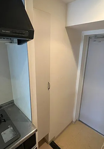玄関　※別部屋の参考写真です。