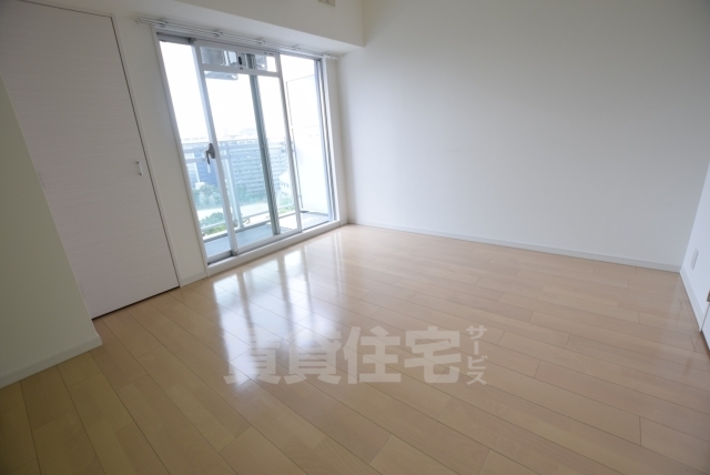 1K Mansion in Nishi-ku, Osaka — photo 3 of 3