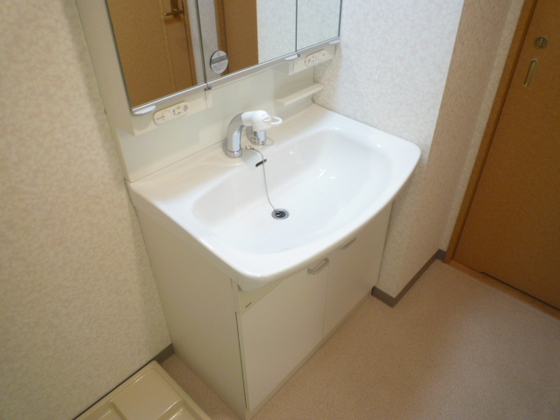 洗面設備　※別部屋の写真です