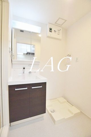 洗面設備　洗面台です。