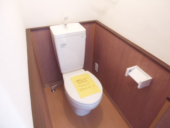 トイレ　※別部屋の写真です